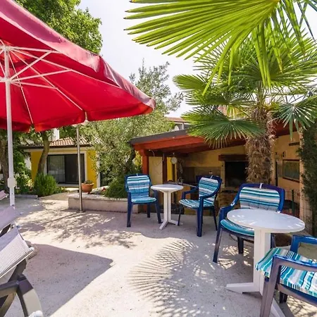 In With Terrace, Air Conditioning, Wifi, Washing Machine Lejlighed