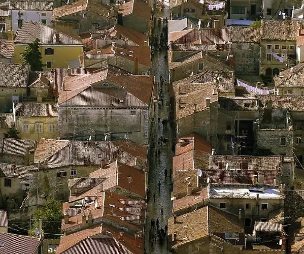 In With Terrace, Air Conditioning, Wifi, Washing Machine * Poreč