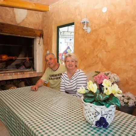 Apartment In With Terrace, Air Conditioning, Wifi, Washing Machine *