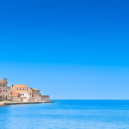 In With Terrace, Air Conditioning, Wifi, Washing Machine Apartment Porec