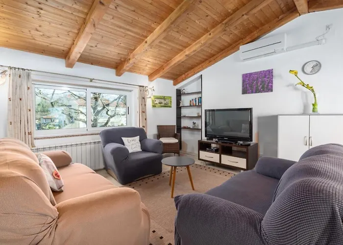 In With Terrace, Air Conditioning, Wifi, Washing Machine Lejlighed Poreč