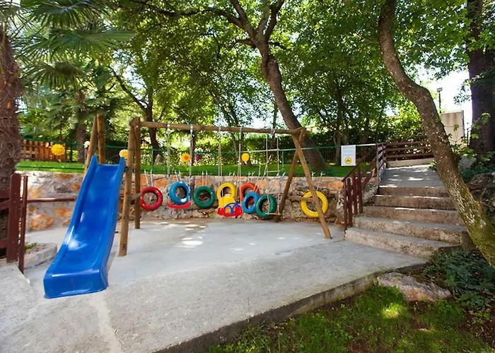 In With Terrace, Air Conditioning, Wifi, Washing Machine