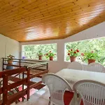 In With Terrace, Air Conditioning, Wifi, Washing Machine Apartamento *