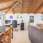 In With Terrace, Air Conditioning, Wifi, Washing Machine Apartamento *