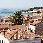 In With Terrace, Air Conditioning, Wifi, Washing Machine Apartamento *