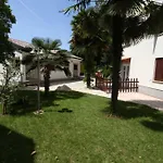 In With Terrace, Air Conditioning, Wifi, Washing Machine * Poreč