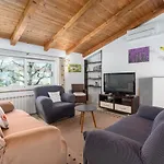 In With Terrace, Air Conditioning, Wifi, Washing Machine Apartamento Poreč